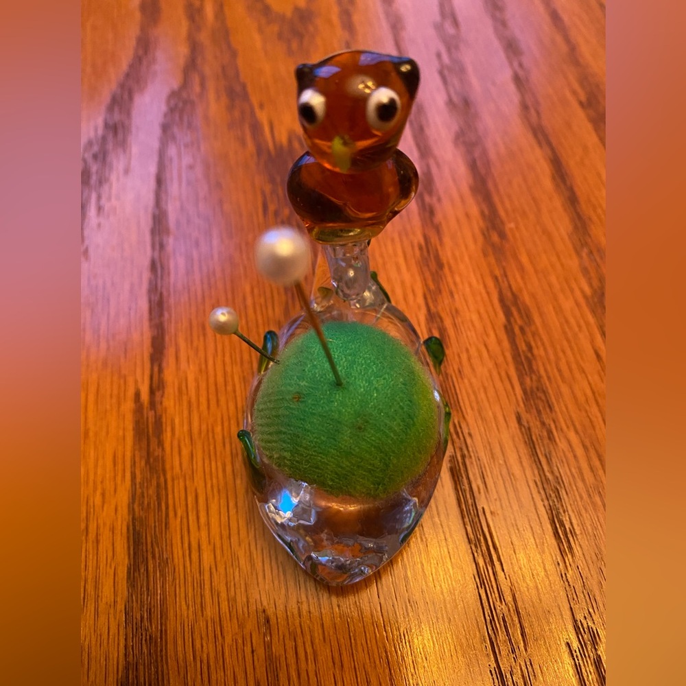 Vintage Art Glass Owl on Branch Pin Cushion with Green Cushion 2 1/2” tall